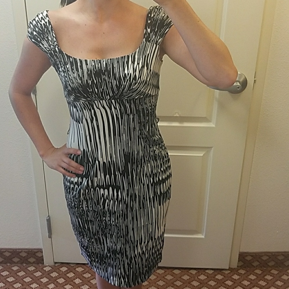 Black and white cap sleeved dress
